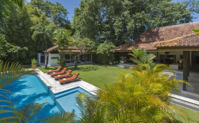 Фото отеля Villa Eight Bali