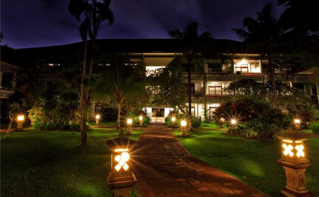 Фото отеля Puri Saron Hotel Seminyak