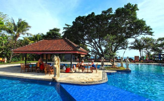 Фото отеля Puri Saron Hotel Seminyak