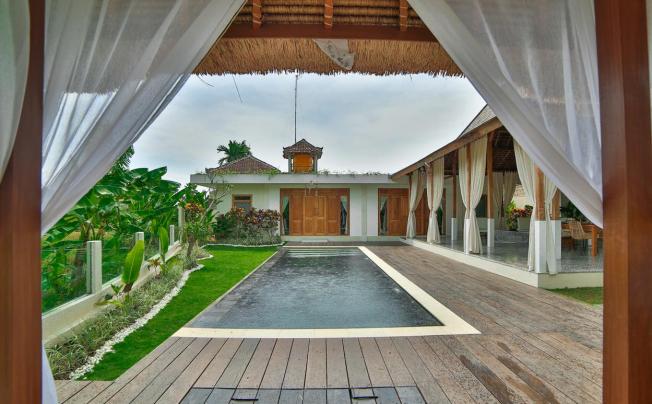Фото отеля VILLA VICTORIA