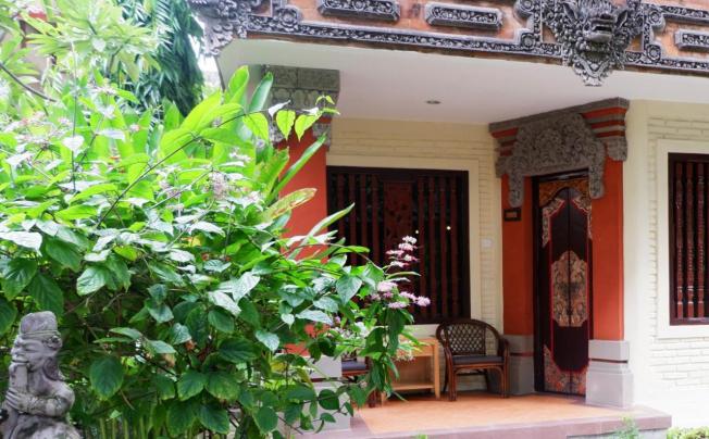 Фото отеля Seminyak Paradiso hotel bali