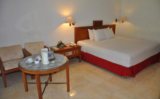 Фото отеля Inna Grand Bali Beach Hotel