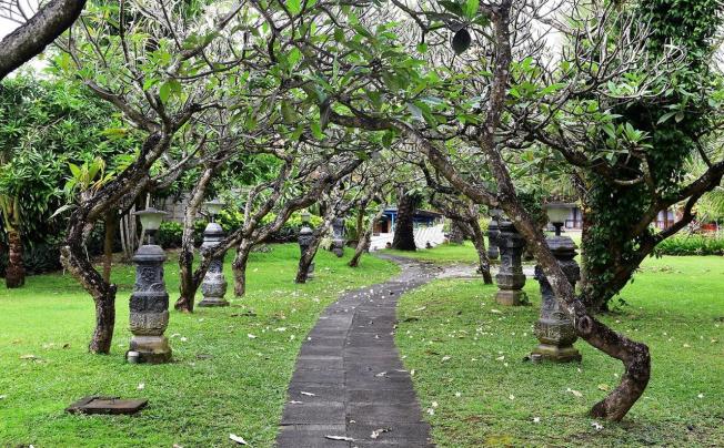 Фото отеля INNA BALI BEACH GARDEN