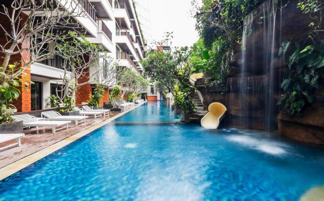 Фото отеля Jambuluwuk Oceano Seminyak