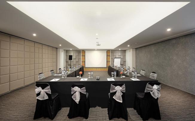 Фото отеля JAMBULUWUK OCEANO SEMINYAK