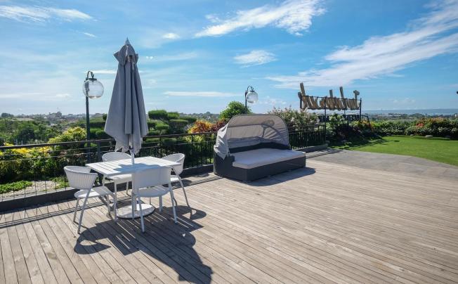Фото отеля JAMBULUWUK OCEANO SEMINYAK