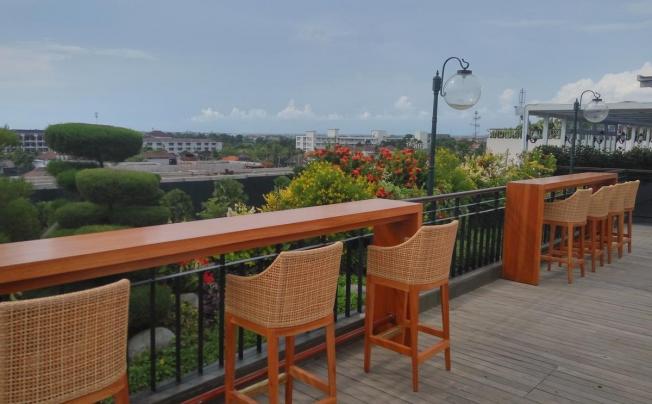 Фото отеля JAMBULUWUK OCEANO SEMINYAK