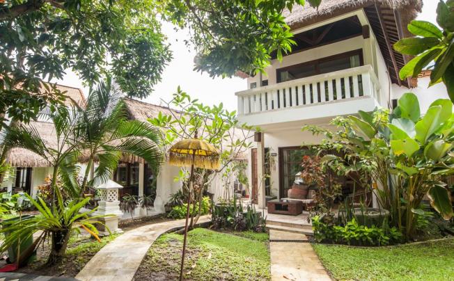 Фото отеля Bali Mystique Hotel