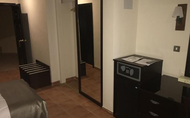 Фото отеля Madaba Inn Hotel