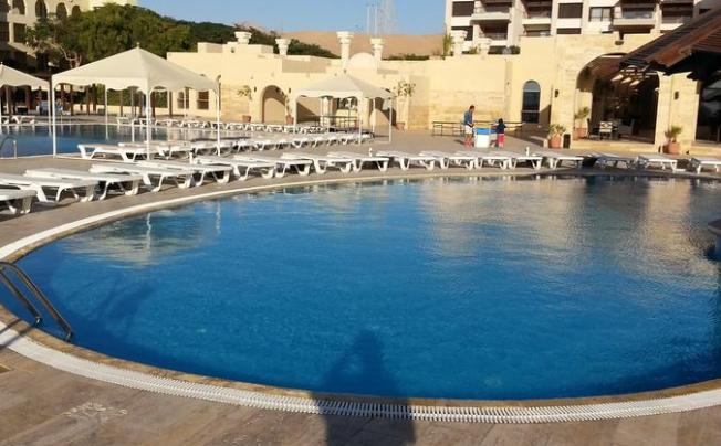 Фото отеля Tala Bay Apartment