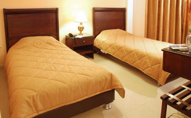 Фото отеля Jardaneh hotel