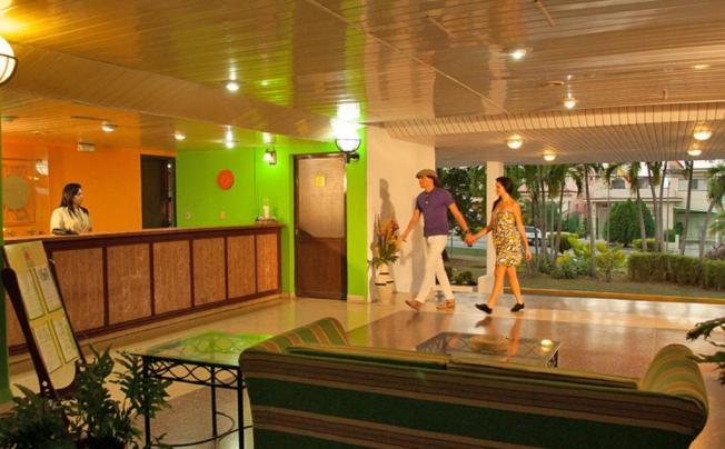 Фото отеля HOTEL KOHLY 