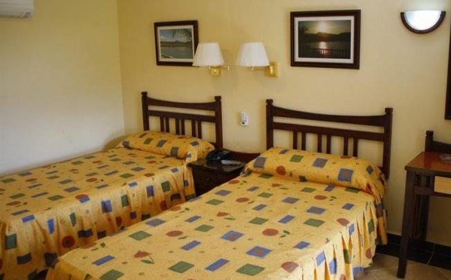 Фото отеля Villa Islazul Yaguanabo