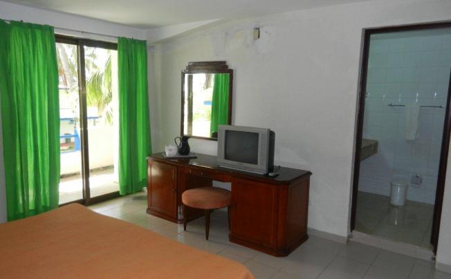 Фото отеля ISLAZUL PUNTA BLANCA 