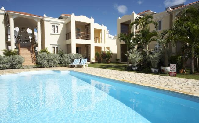 Фото отеля La Pointe Villas