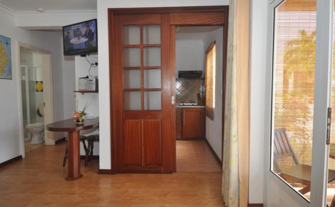 Фото отеля La Pointe Villas