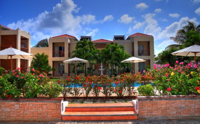 Фото отеля La Pointe Villas