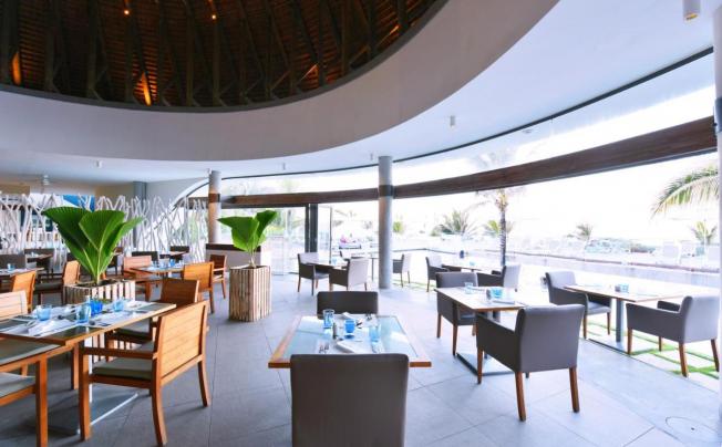 Фото отеля Radisson Blu Poste Lafayette Resort & Spa