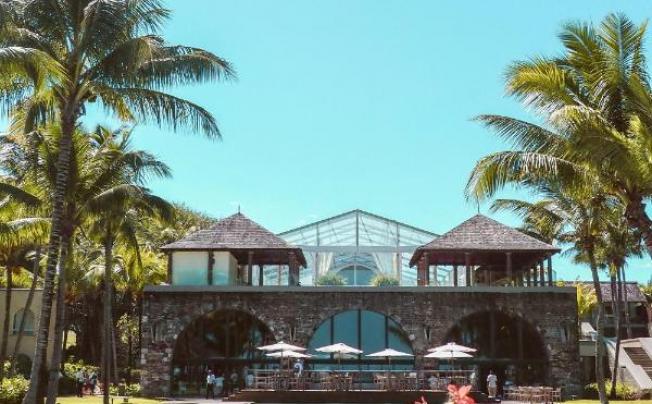 Фото отеля Outrigger Mauritius Beach Resort & Spa