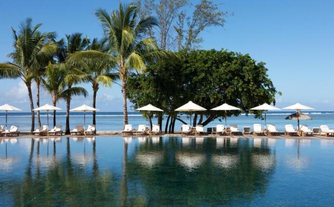 Фото отеля Outrigger Mauritius Beach Resort & Spa