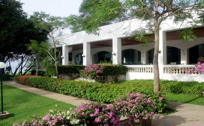 Фото отеля PURIMAS BEACH HOTEL & SPA