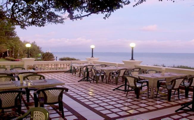 Фото отеля PURIMAS BEACH HOTEL & SPA