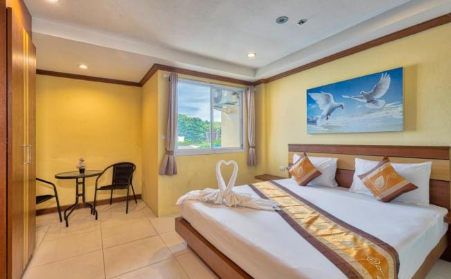 Фото отеля Tj Patong Hotel