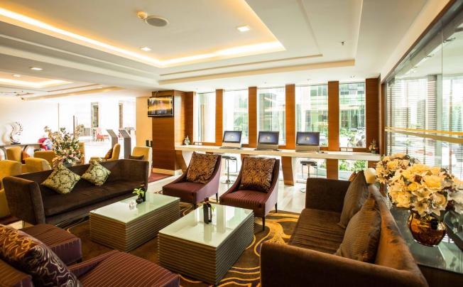 Фото отеля The Grand Fourwings Convention Hotel