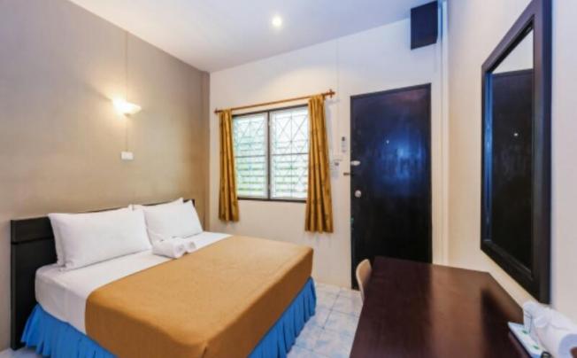 Фото отеля Baan Tonsai Garden Resort Patong 