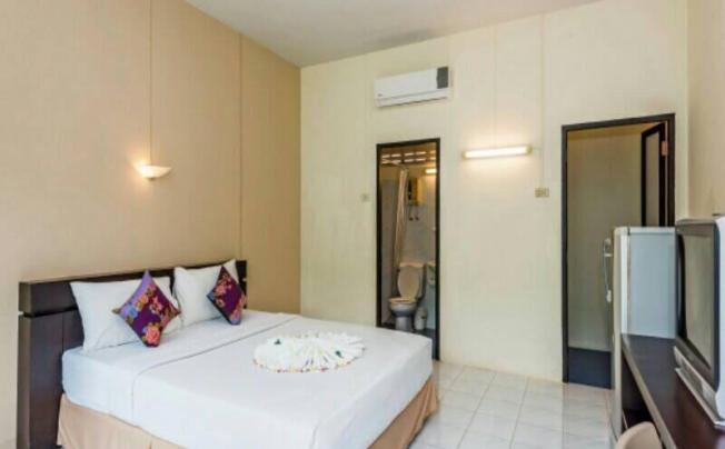 Фото отеля Baan Tonsai Garden Resort Patong 