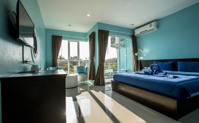 Фото отеля Surf Blue Hotel @ Kata