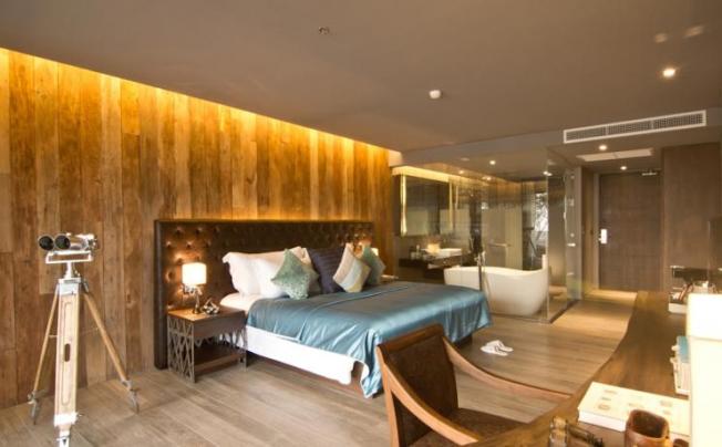 Фото отеля Away Phuket Le Coral