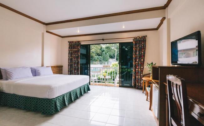 Фото отеля Kata Sun Beach Inn