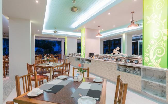 Фото отеля The Briza Beach Resort