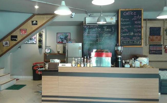 Фото отеля Rainforest Guest House & Cafe