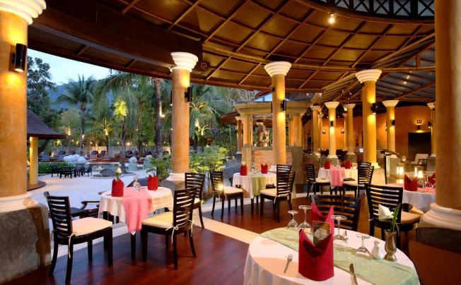 Фото отеля The Village Resort & Spa