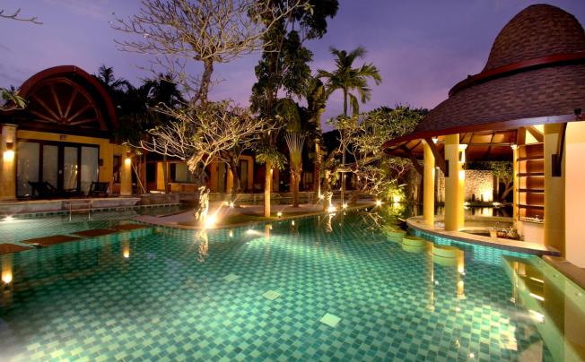 Фото отеля The Village Resort & Spa
