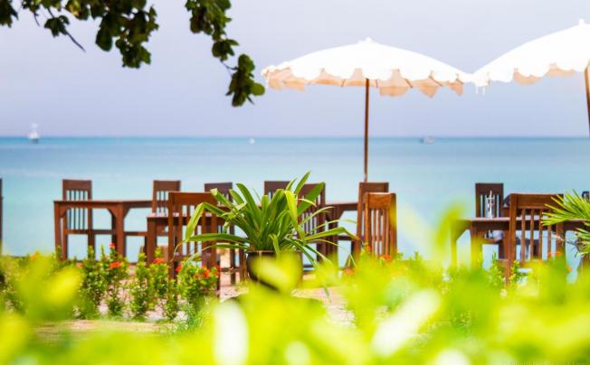 Фото отеля Lipa Lovely Beach Resort (ex. Big John Beach Resort)