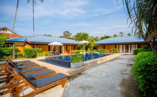 Фото отеля Lipa Lovely beach Resort