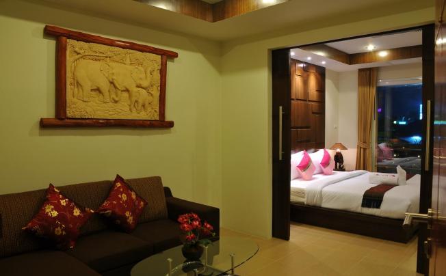 Фото отеля Boonjumnong Modern Apartment