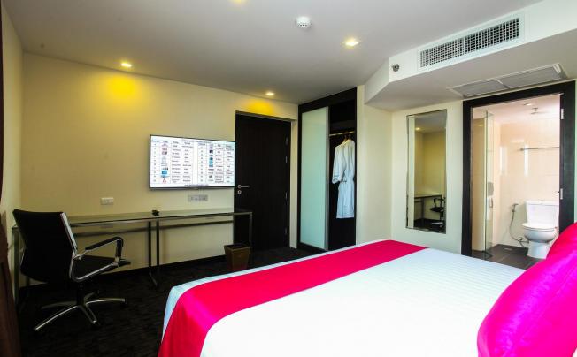 Фото отеля Royal Bangkok @ Chinatown Hotel