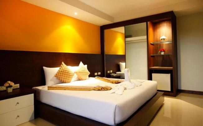 Фото отеля Nize Hotel