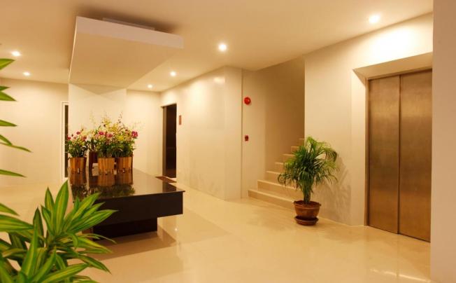 Фото отеля Nize Hotel