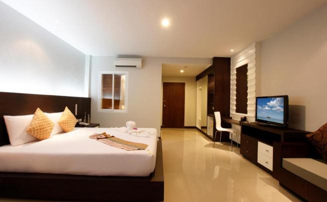 Фото отеля Nize Hotel