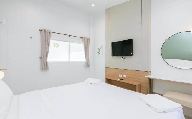 Фото отеля Baan Sutra Guesthouse