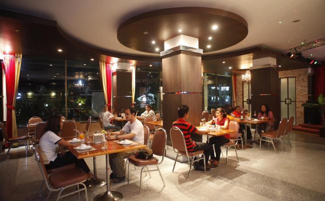 Фото отеля Boon Siam hotel