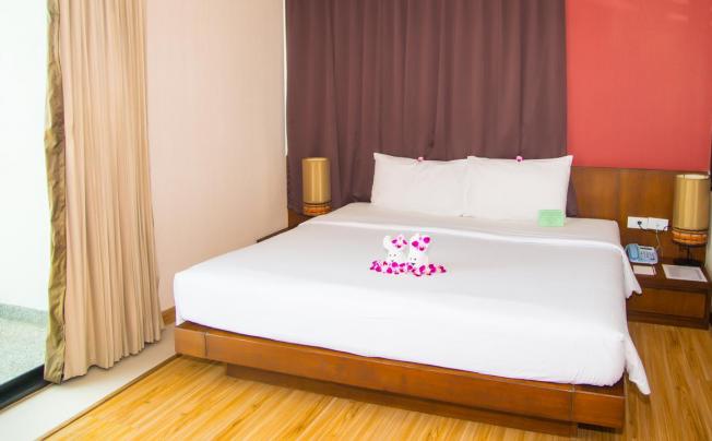 Фото отеля Pgs Hotels Patong