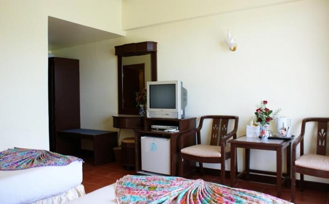 Фото отеля Beach Terrace Hotel