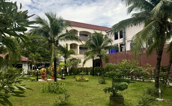 Фото отеля Sugar Inn Phuket