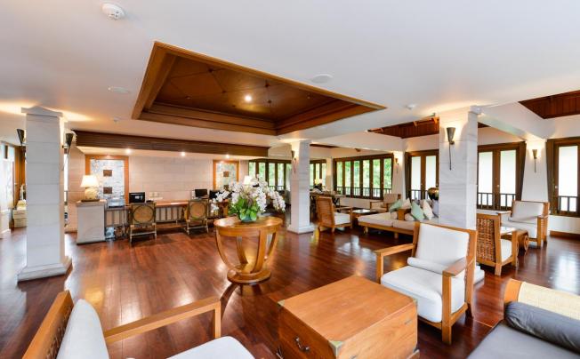 Фото отеля Naithonburi Beach Resort phuket